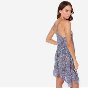 🚨 3 for $25 - NWT Lulu’s O’neill Austin Blue Print Babydoll Dress